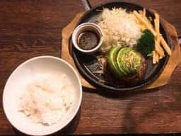 和牛焼肉ブラックホール セントラルロード店
