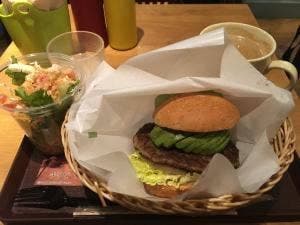 フレッシュネスバーガー 上本町店