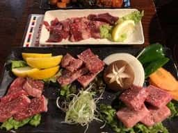 韓国料理 炭火焼肉 きむらや