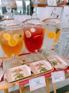 ENGLISH GARDEN ROSE CAFE