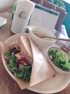 Tsuki Cafe 江俣店