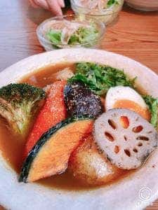 カレー食堂 コロポ