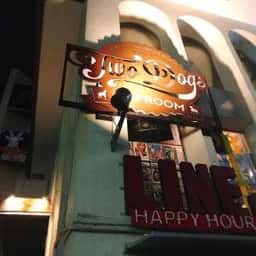 トゥードッグス タップルーム 六本木