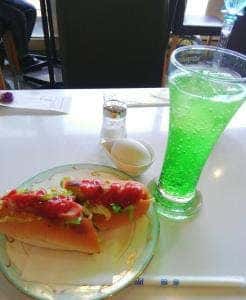 喫茶フルフル