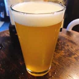 新宿三丁目82ALE HOUSE