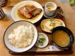 大衆割烹 てつむら