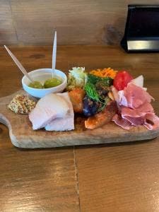 洋食とワイン ブッフルージュ