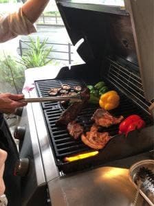 カジュアルアメリカンレストランBB S