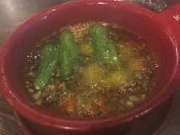 スペイン風立ち飲み KNOTS