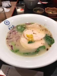 博多鶏ソバ 華味鳥 阪急うめだ本店