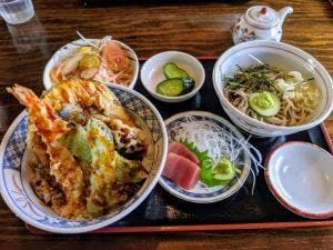 創作厨房 吉見や