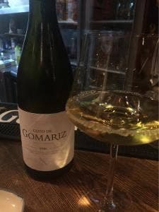 八景バル ワインと日本酒