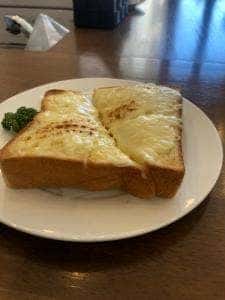 カフェ コネハチ