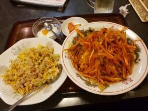 中華食堂 榮軒