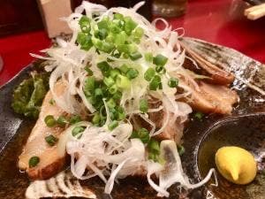 餃子バル ランタン