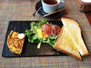 Catalan Spanish BIKiNi TAPA+