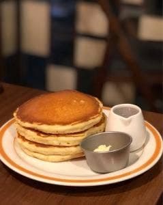 CaféDowney 日赤店