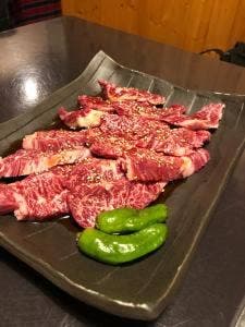 焼肉 スグル