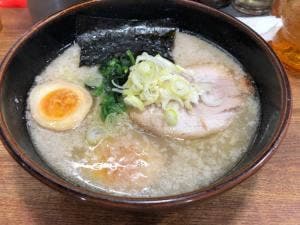 麺ズクラブ 二宮店