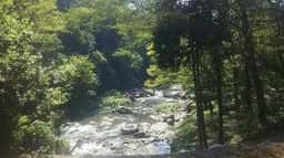 野外テラス 水の音