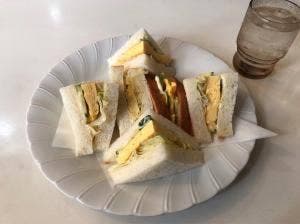 レオ本店