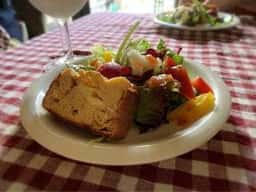 galerie+wine cafe TURM