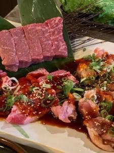 肉の室本 名谷店