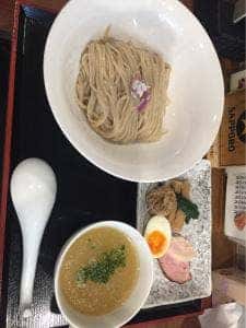 侍麺
