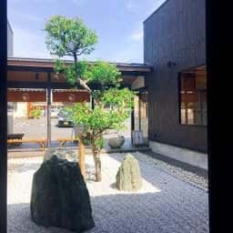 梅月庭