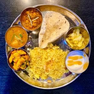 インド料理 シャージ