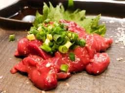 鉄板と炭火 しんさん