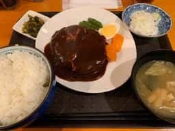 呑み食い処どんつき