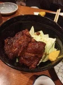 もつやき処 うめづ