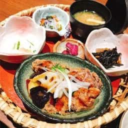 ごはんととろろ とろ麦 浅草EKIMISE店