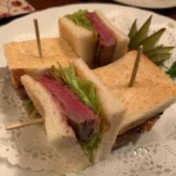 サントリーラウンジ イーグル