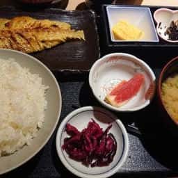 炉端焼き 魚然 銀座三丁目店