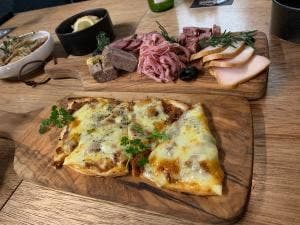 IKEGUCHI MEAT PUBLIC HOUSE