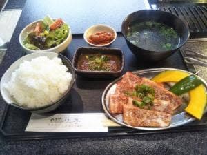 焼肉 じゃりン子