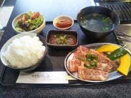 焼肉 じゃりン子