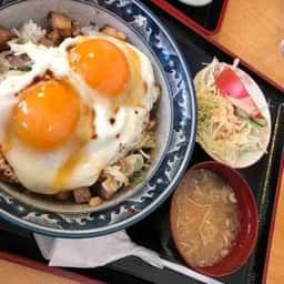 ハッピー食堂 中央通り店