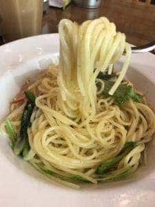 カフェコンニチワ