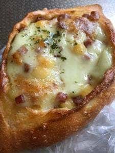 石窯パン工房 ばーすでい 栗生愛子本店