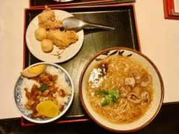 饗 台湾屋台グルメ専門店