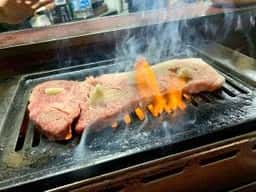 焼肉 富久園