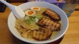 かまじい