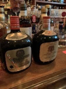 Bar Zoetrope