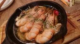 炭火肉バル ブラチョーラ 練馬店