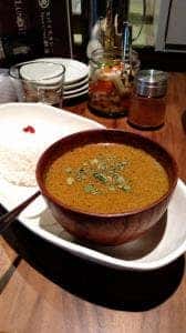 麻布十番 薬膳カレー 新海 虎ノ門店