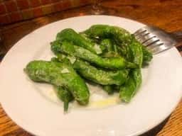 スペインバル トロンパ