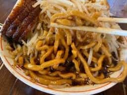 豚の穴